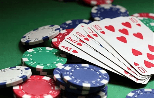 Chơi bài Baccarat ra sao để có thể kiếm tiền mỗi khi tham gia?